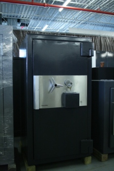 Pre Owned Chatwood Milner 4620 TRTL30X6 Equivalent High Security Safe